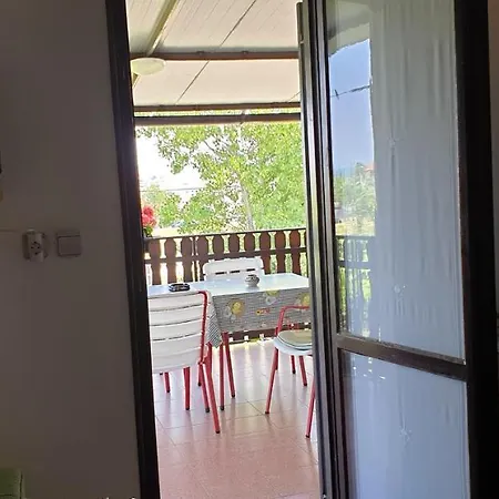 Simonov Zaliv Laguna 17 Izola